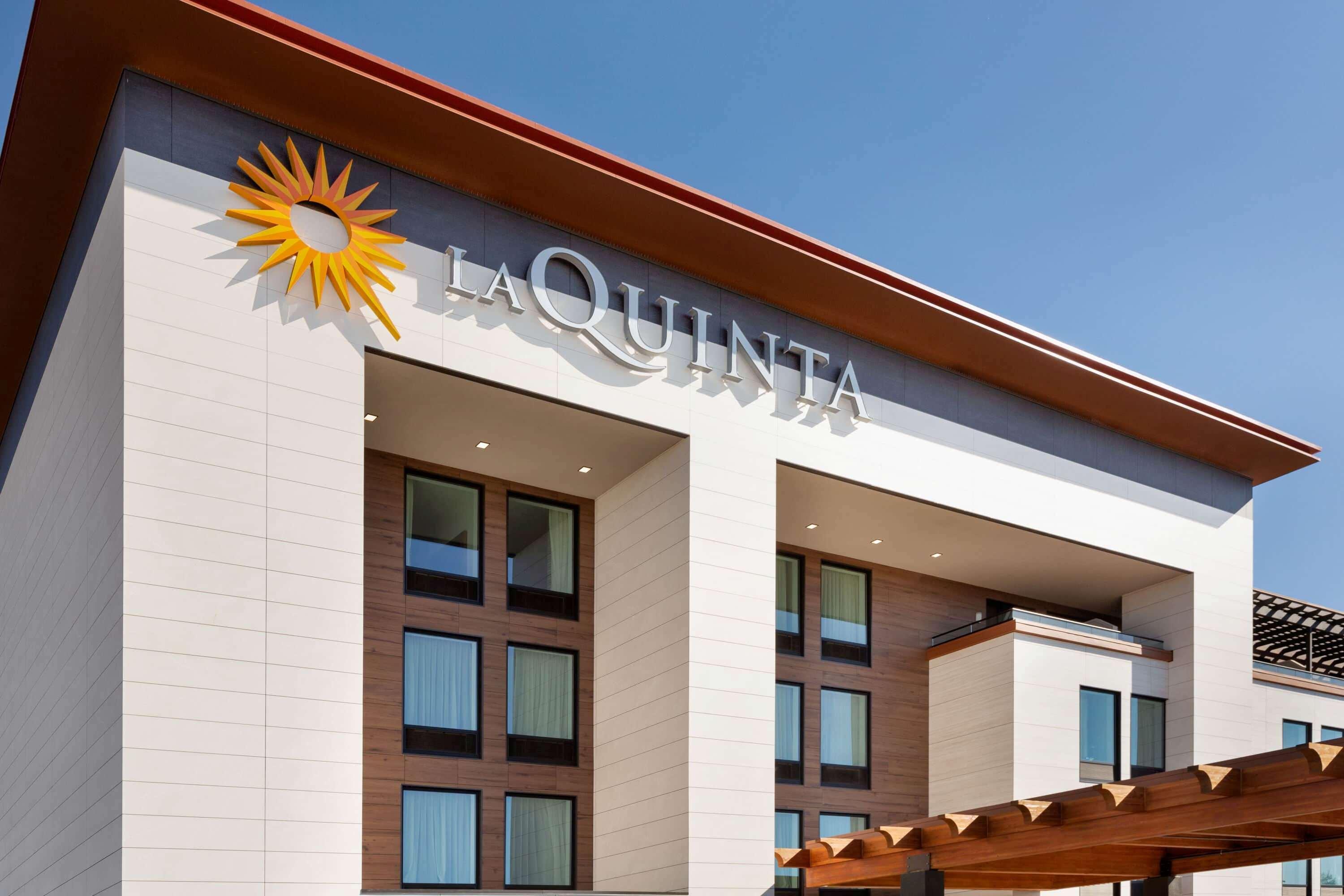 La Quinta Inn & Suites By Wyndham Santa Rosa Sonoma Экстерьер фото
